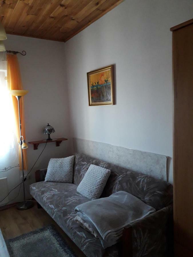Mátyás Madár Vendégház Tard Exterior foto